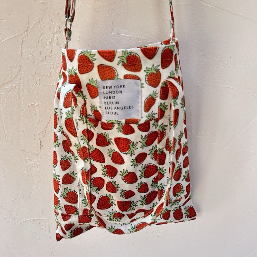 Strawberry Print Canvas Tote Bag Crossbody Adjustable Strap